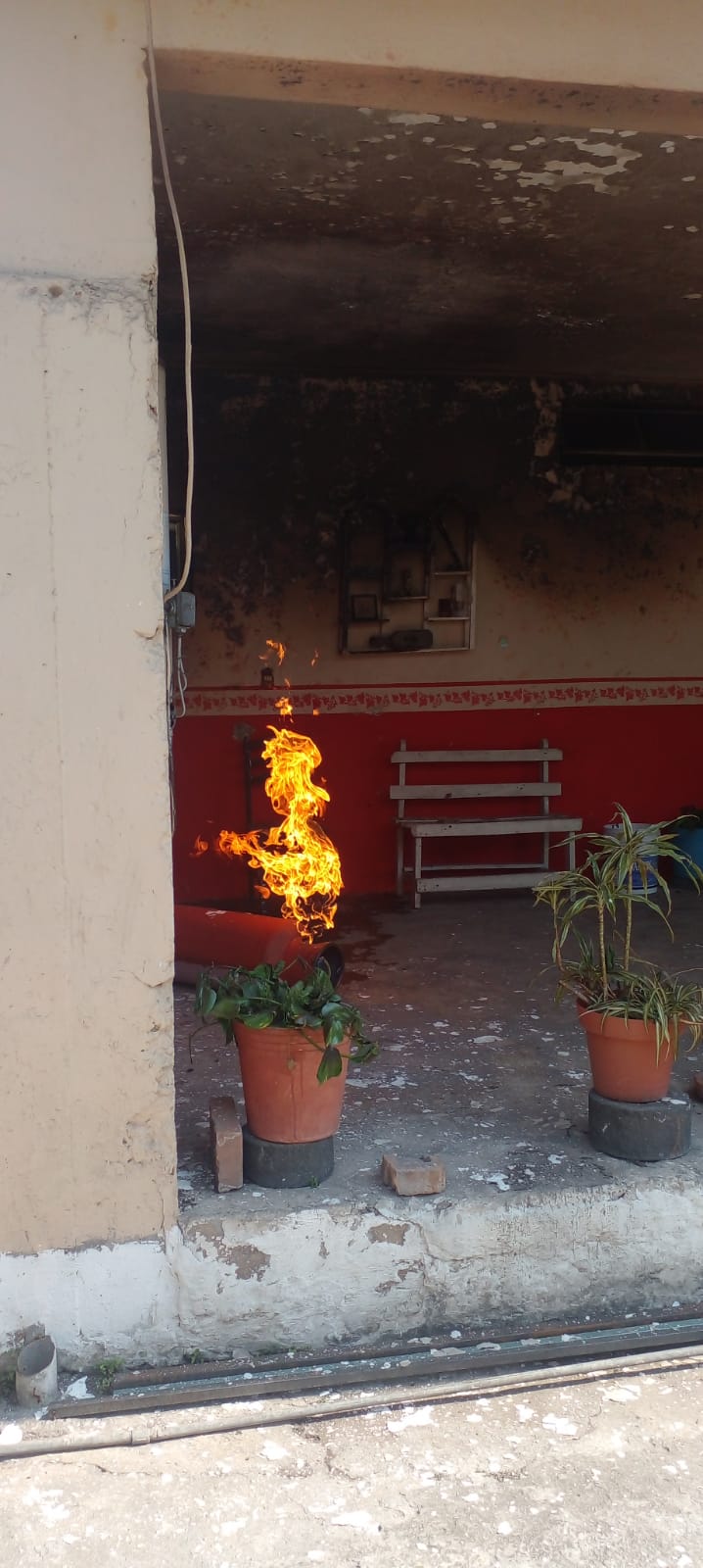 Un lesionado deja incendio de un cilindro de gas en Orizaba
