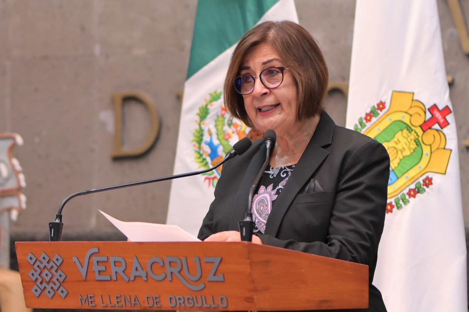 Presidenta del Congreso reconoce al Poder Judicial por sumarse a la austeridad