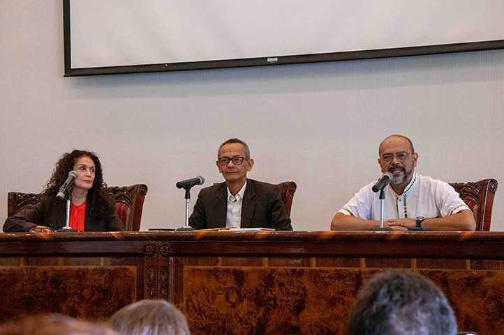 El impacto ambiental en la producción de libros está definido por el papel