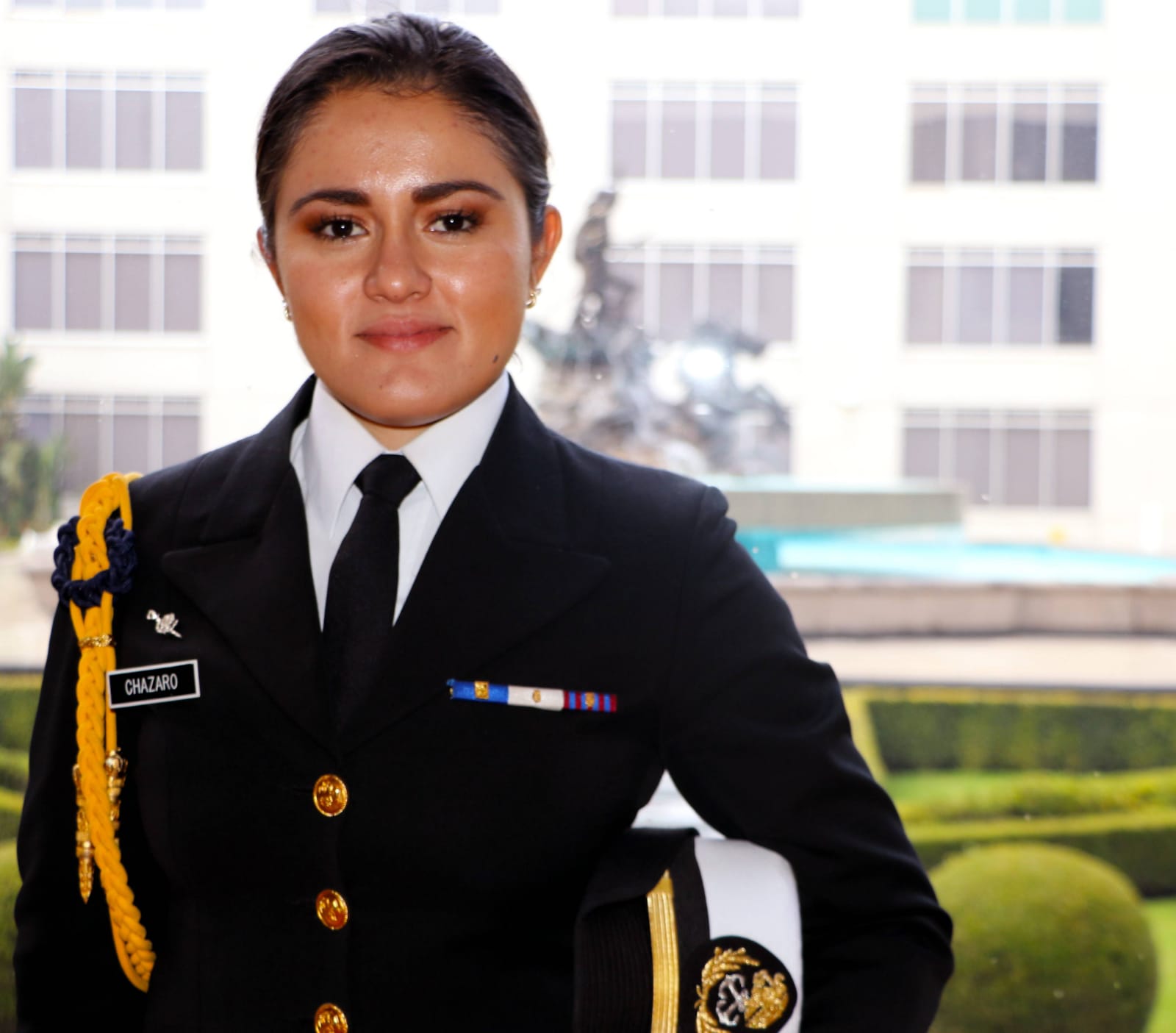 AMLO instruye investigar muerte de la teniente Gloria Cházaro en Veracruz