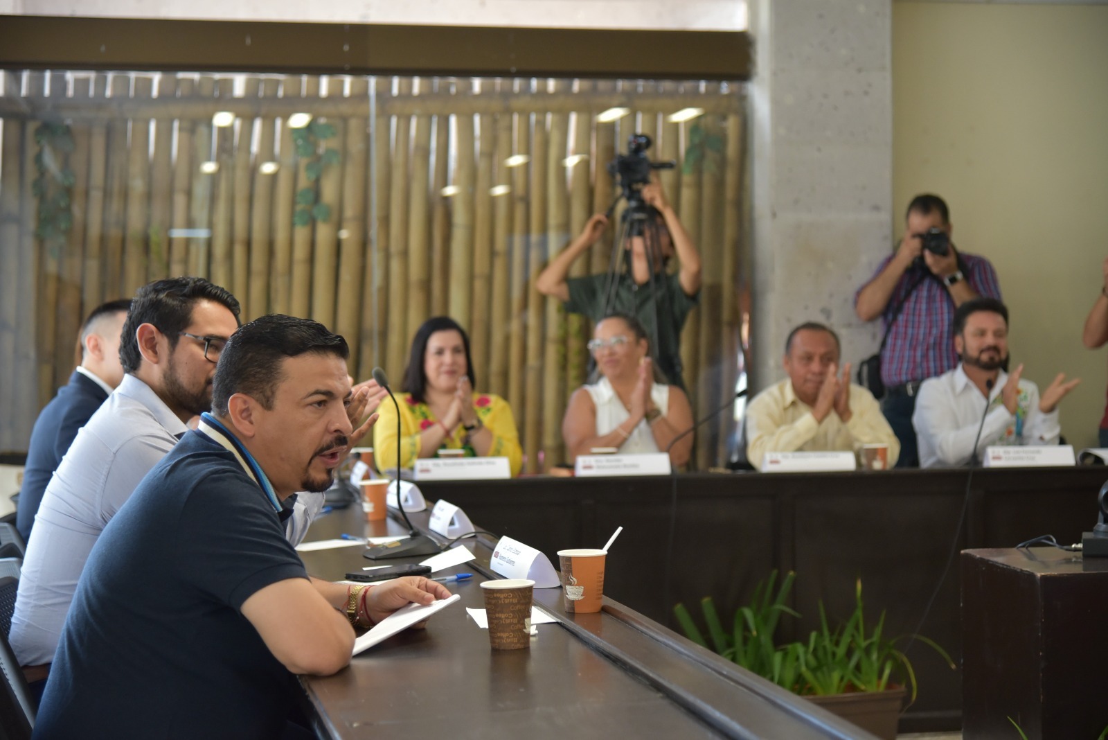 Dan seguimiento a resultados de las consultas a pueblos indígenas y afromexicanos