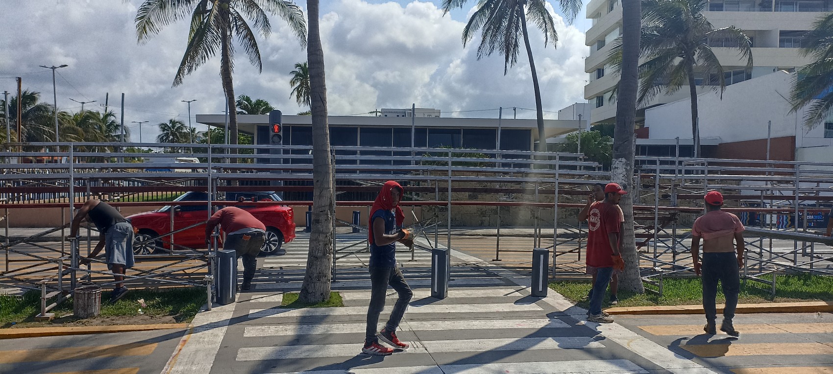 ¿Dónde rentar gradas y baños para el Carnaval de Veracruz 2025? Comité alerta por fraudes