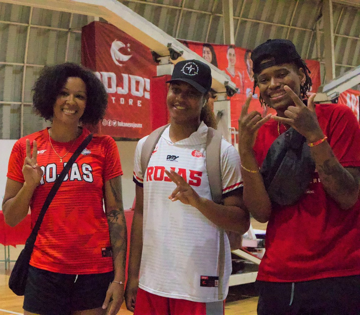 Arranca campamento de Halcones Rojos