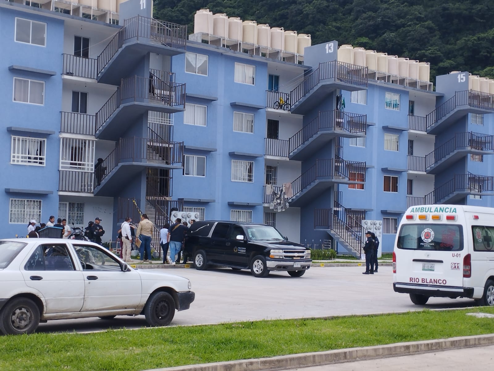 Asesinan a golpes a mujer en su departamento en Río Blanco