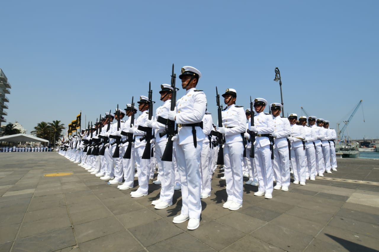 Demandan poner fin a novatadas en la Heroica Escuela Naval Militar de Antón Lizardo