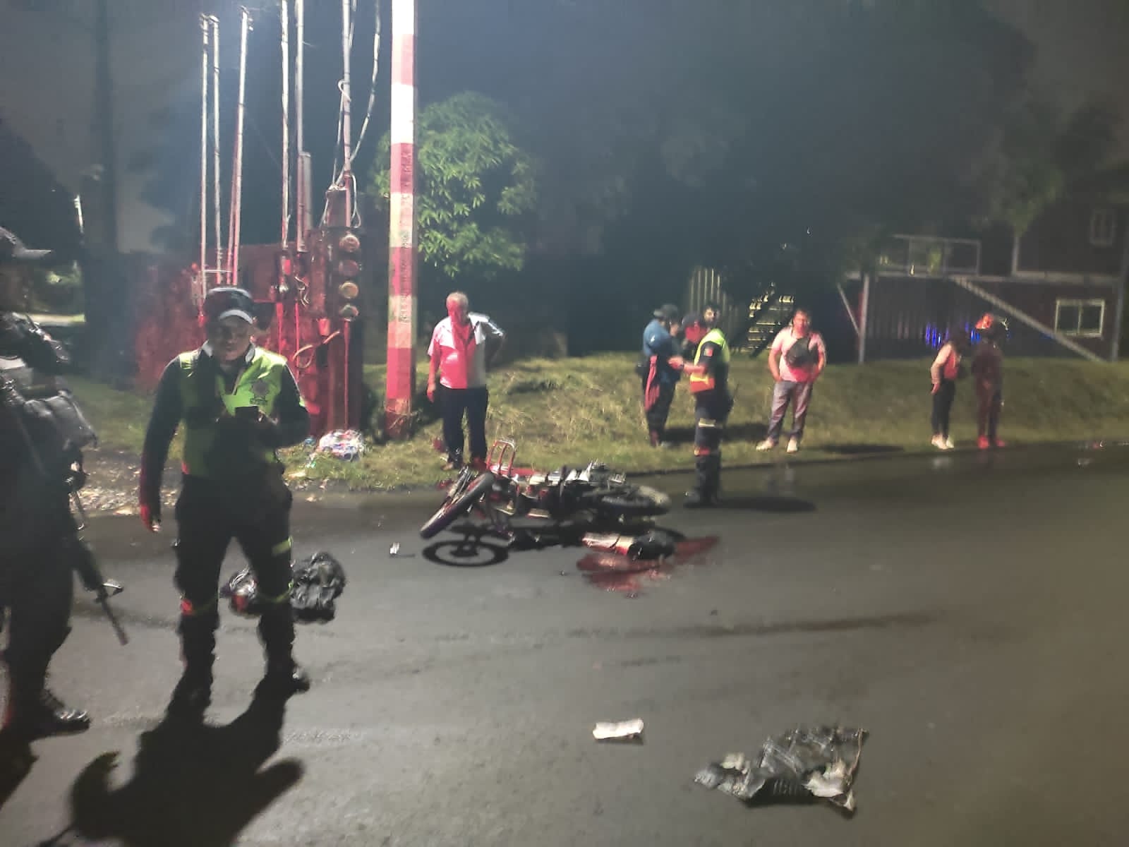 Muere joven motociclista tras ser atropellado por auto desconocido en Orizaba