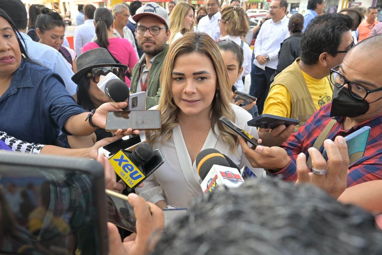 Tramitará la diputada Maryjose Gamboa amparos contra los libros de texto