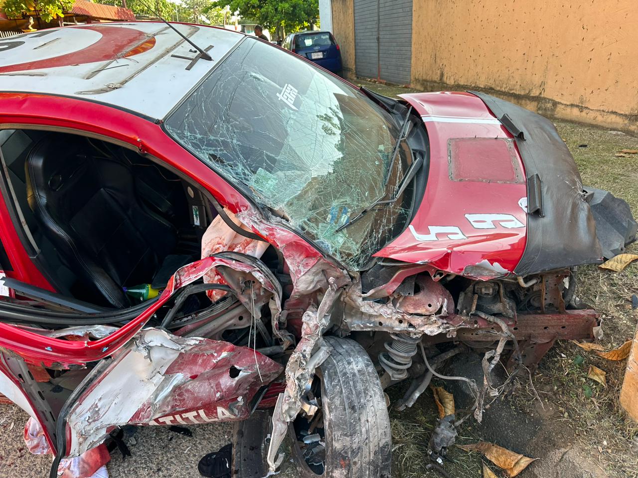 Mujer pierde parte de la cara en accidente automovilístico