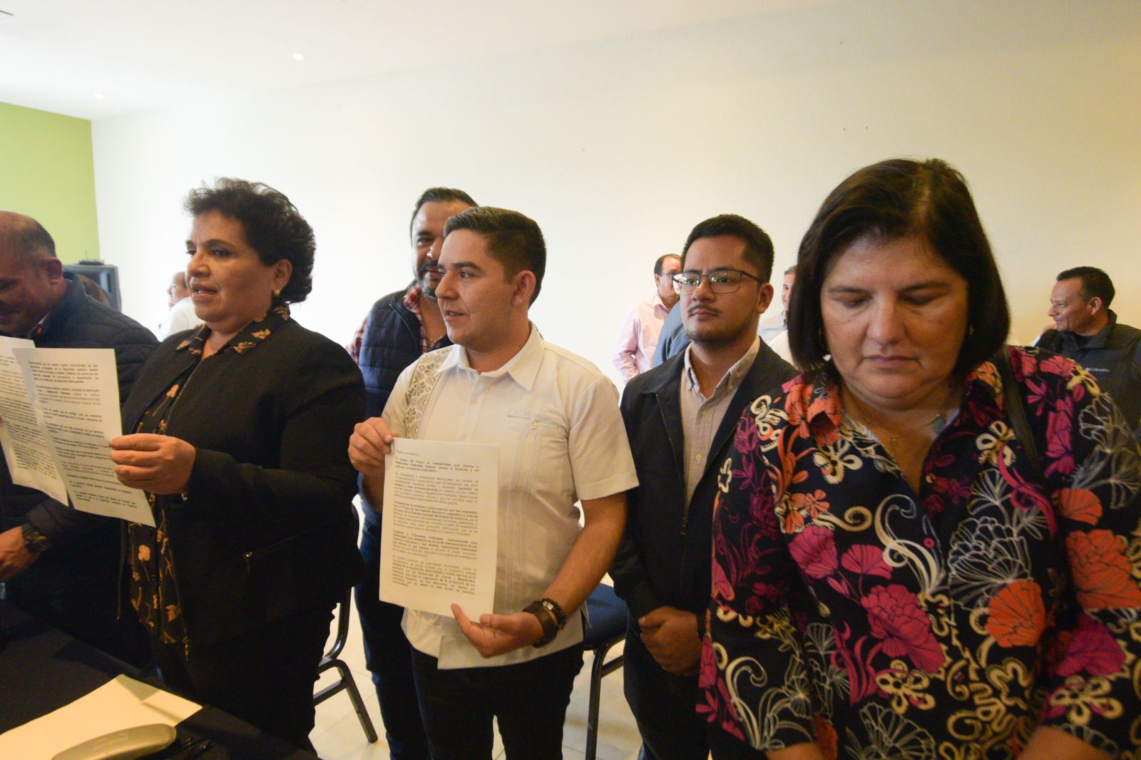Alcaldes dejan sus funciones para ofrecer pronunciamiento contra jueces federales