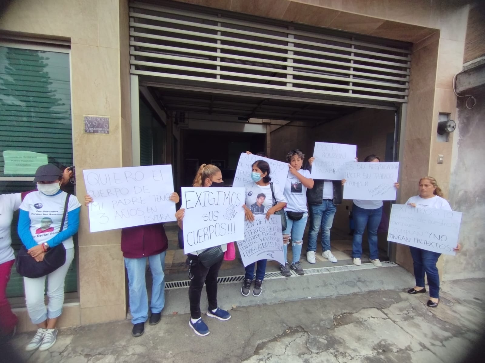 Colectivo Madres Luna exige a FGE entregar dos cuerpos con resultado positivo de ADN