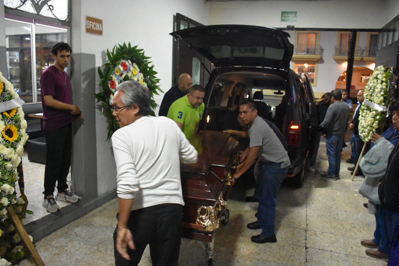 Llegan a Orizaba cuerpos de dos alpinistas fallecidos en el Pico de Irizaba