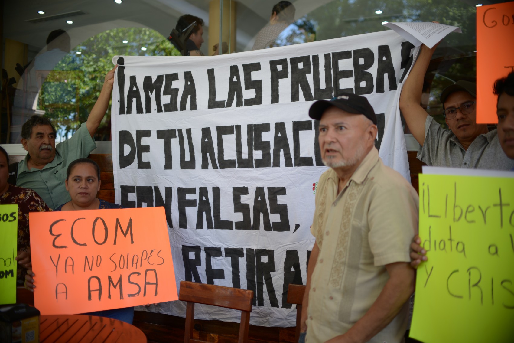 AMSA exige 8 mdp para retirar denuncia contra cafetaleros detenidos en penal de Amatlán