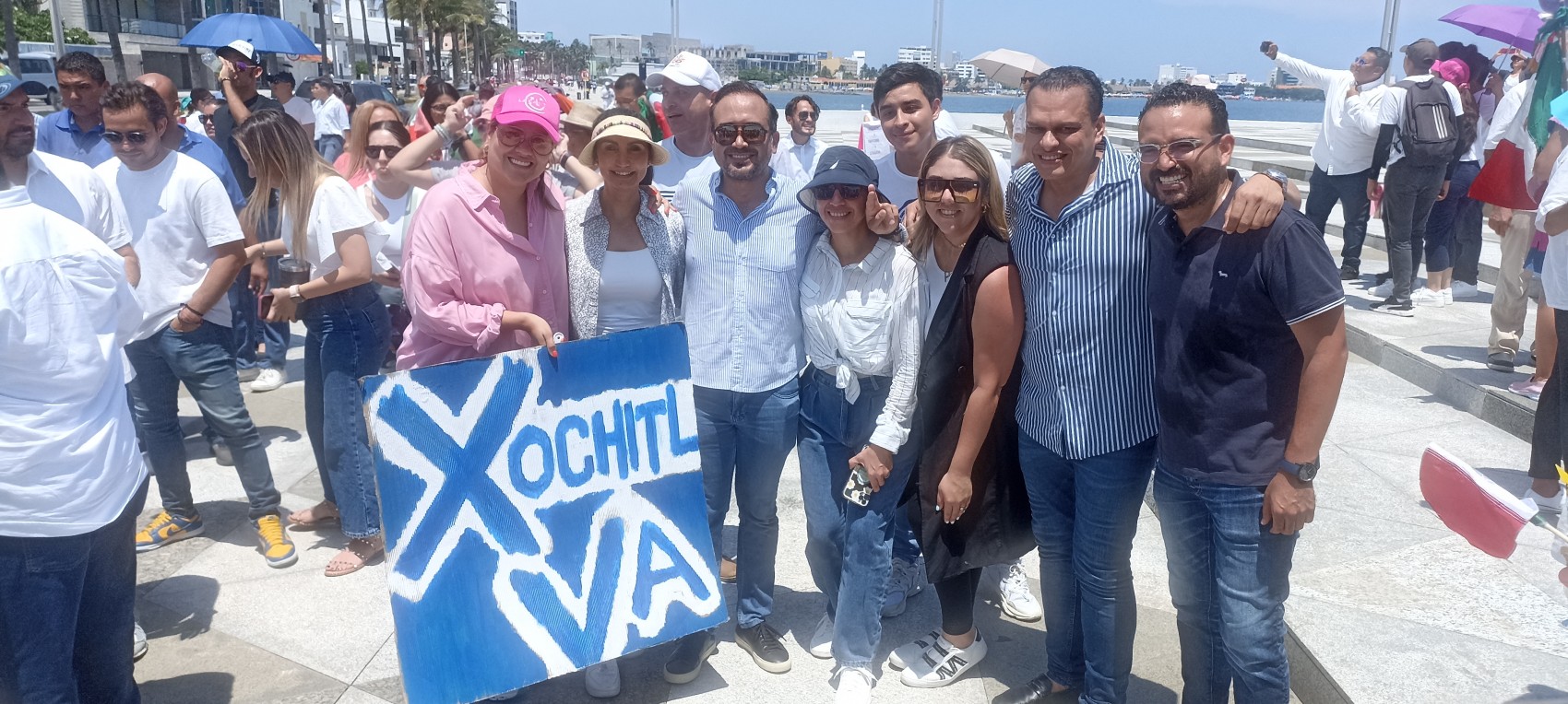 Se concentran en la plaza de la Soberanía de Veracruz para respaldar a Xóchitl Gálvez