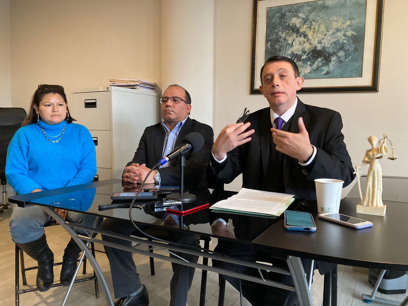Denuncia a secretarías de gobierno por incumplimiento de pagar laudos laborales ganados