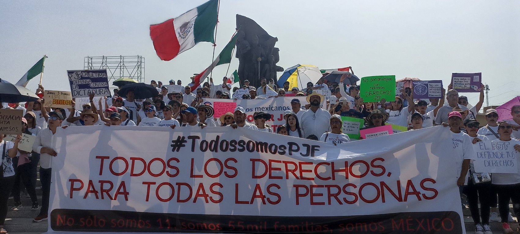 Trabajadores del Poder Judicial en Xalapa, Veracruz y Poza Rica rechazan extinción de fideicomisos