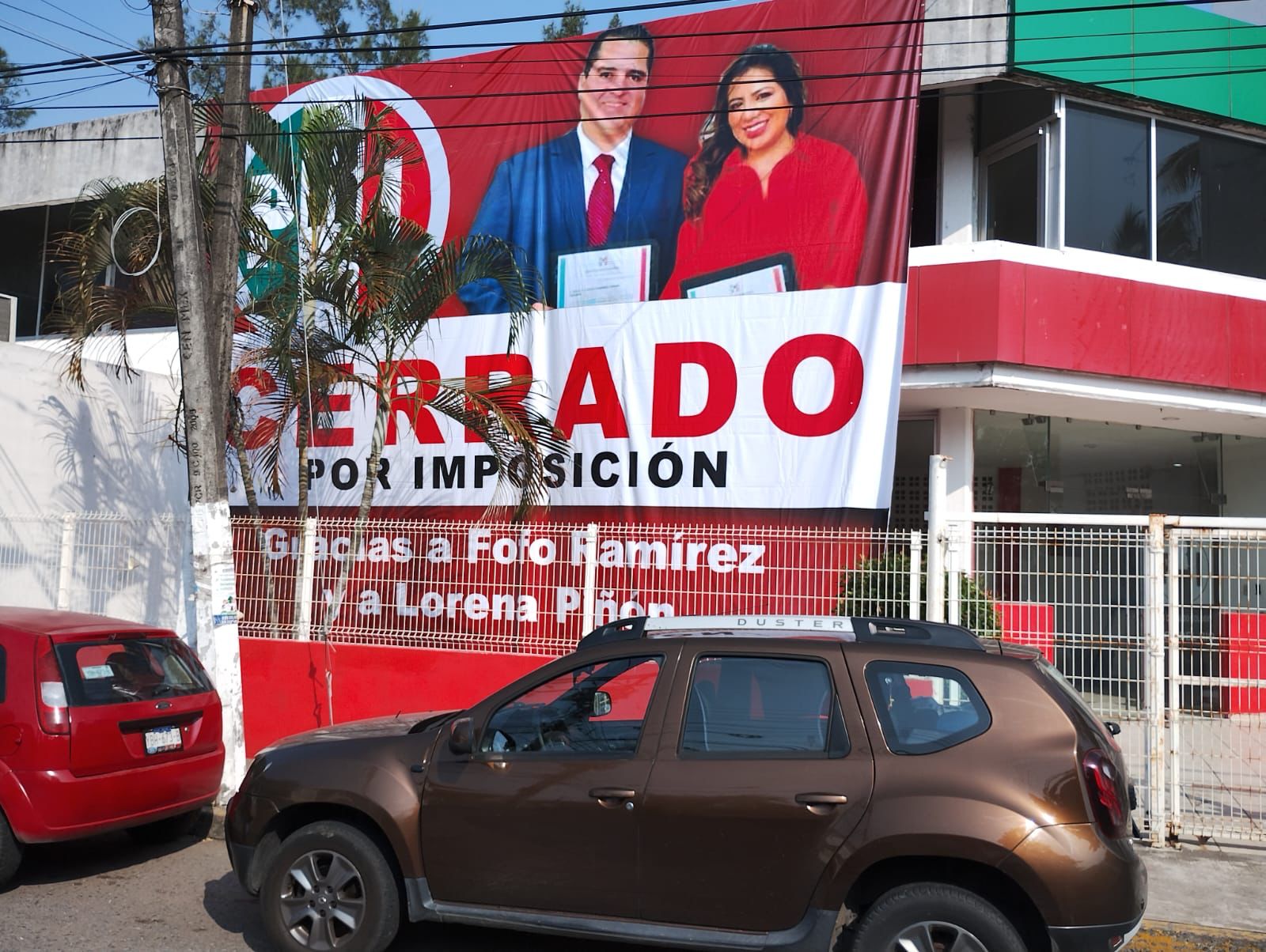Toman oficinas municipales del PRI de Boca del Río por imposición de Adolfo Ramírez
