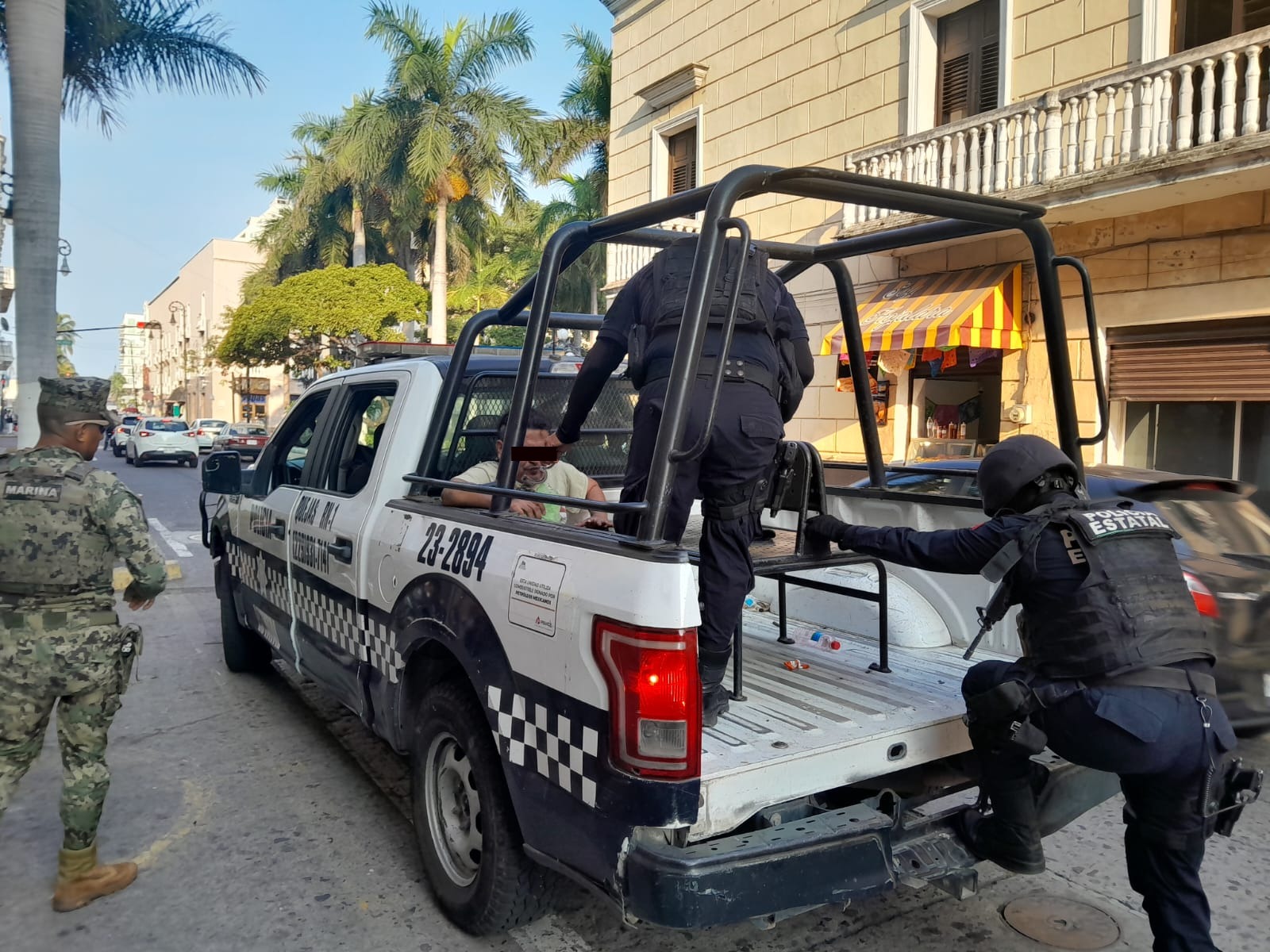 Detienen a presunto acosador en calles del puerto de Veracruz