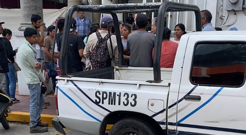 Tres policías lesionados con palos y piedras al tratar de detener una riña en Nogales