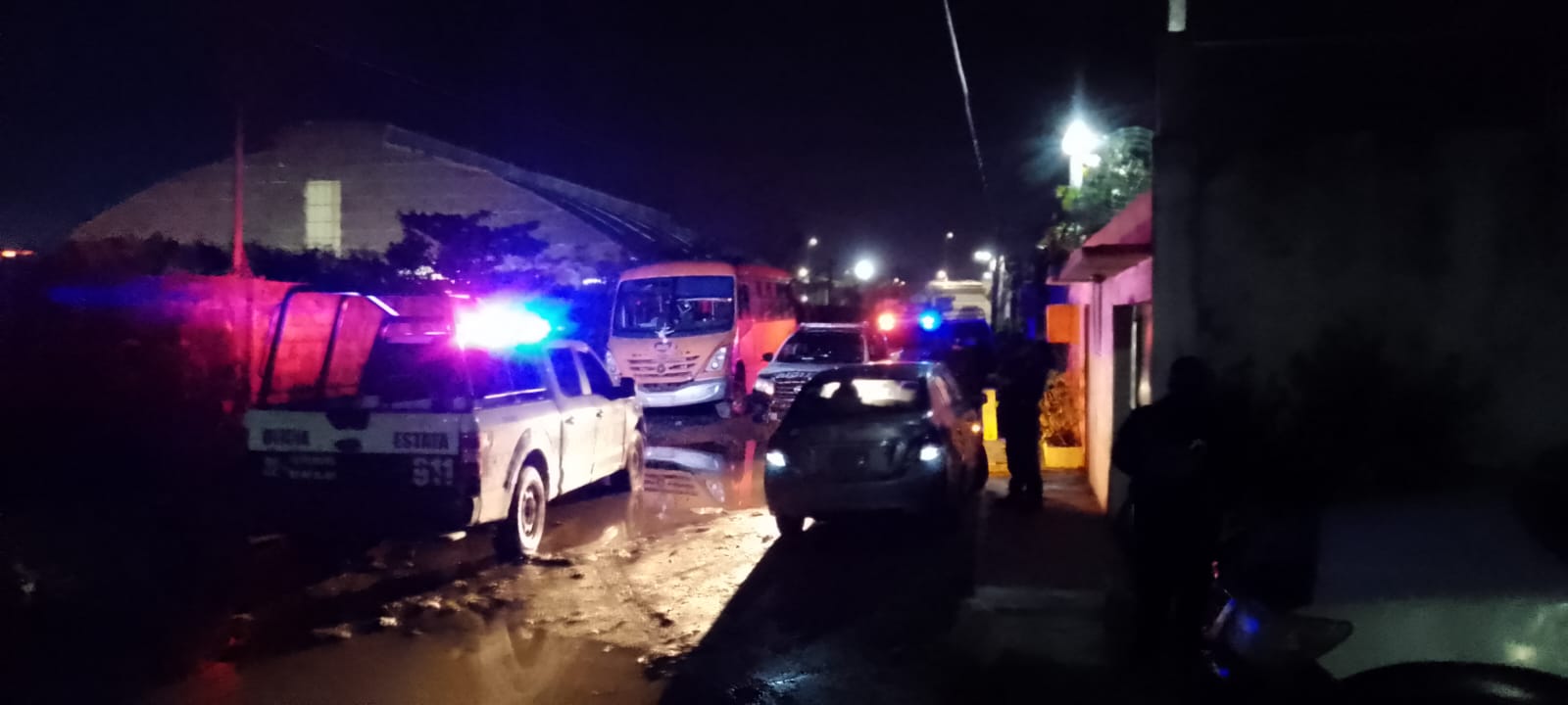 Balean a un hombre en taller mecánico de Coatzacoalcos