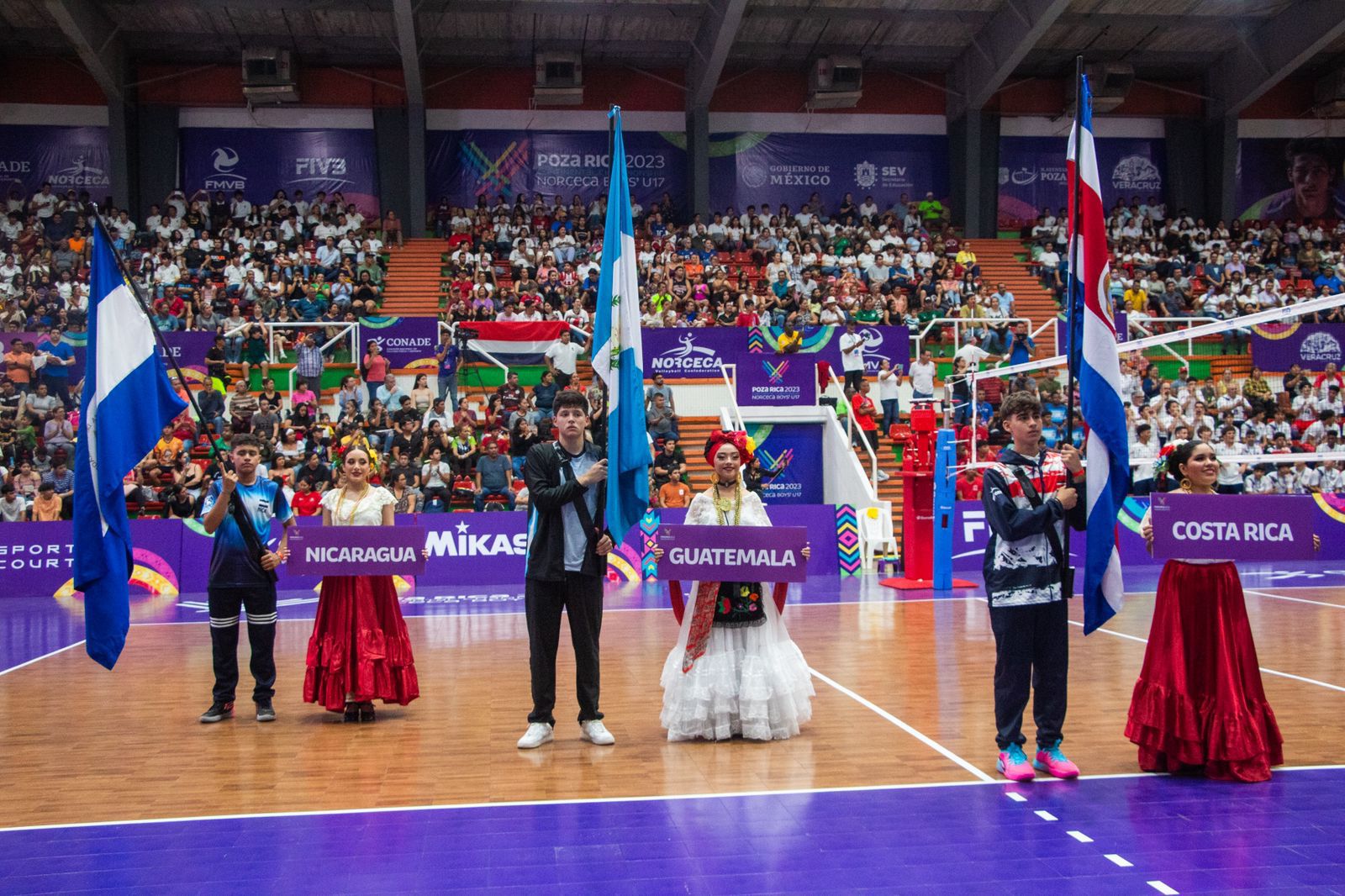 Realizan torneo continental de voleibol en Poza Rica