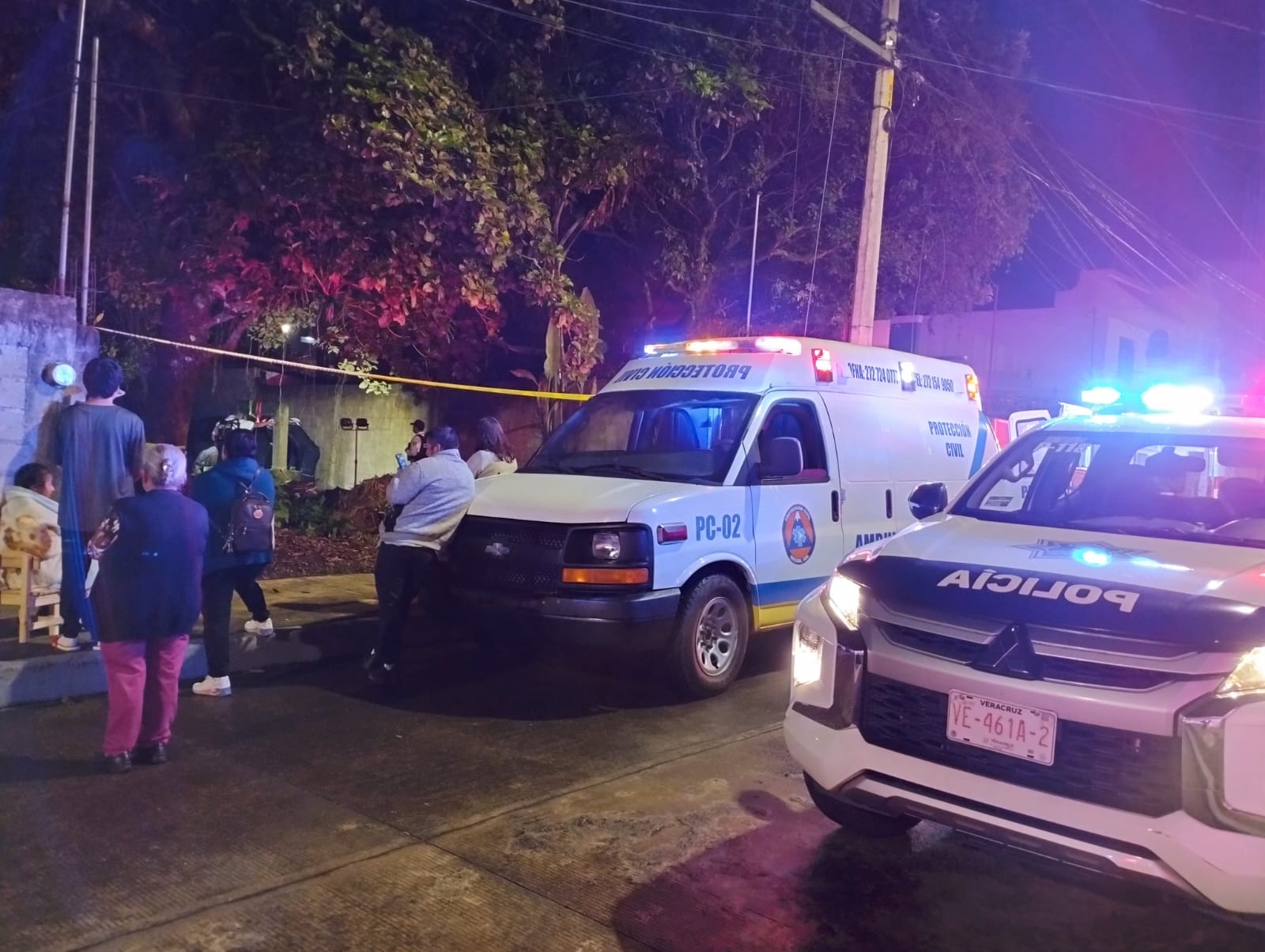 Joven ebrio se lanza a pozo sin agua en un intento de quitarse la vida en Orizaba