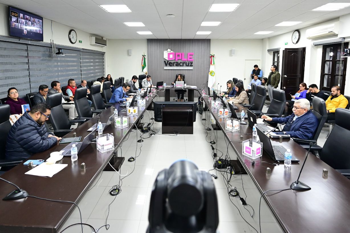 Asociaciones políticas gastan más del 40 % de su financiamiento en nómina: OPLE