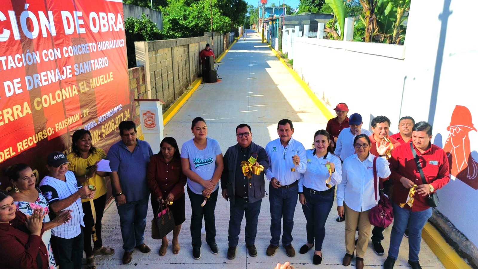 Inaugura Noé Castillo Olvera obras por  un millón 657 mil pesos en El Muelle