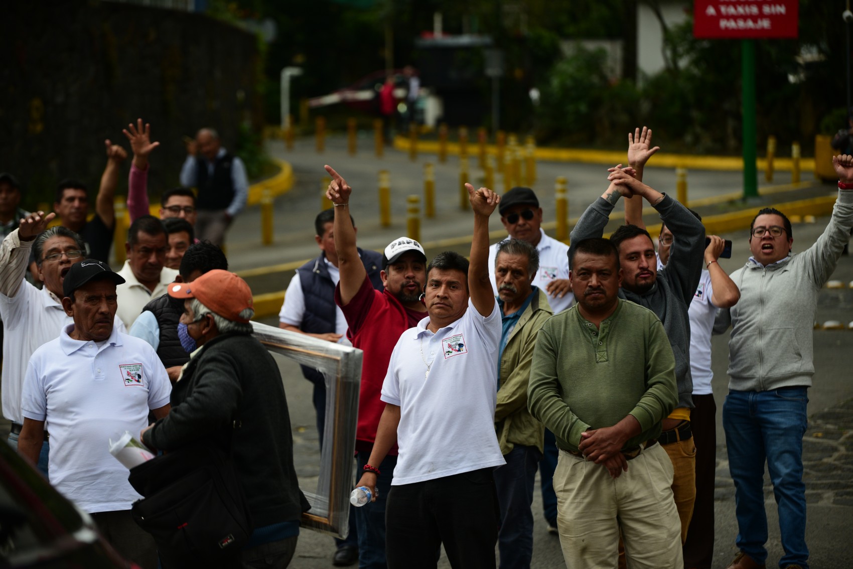 Taxistas solicitan los dejen recoger pasaje en CAXA