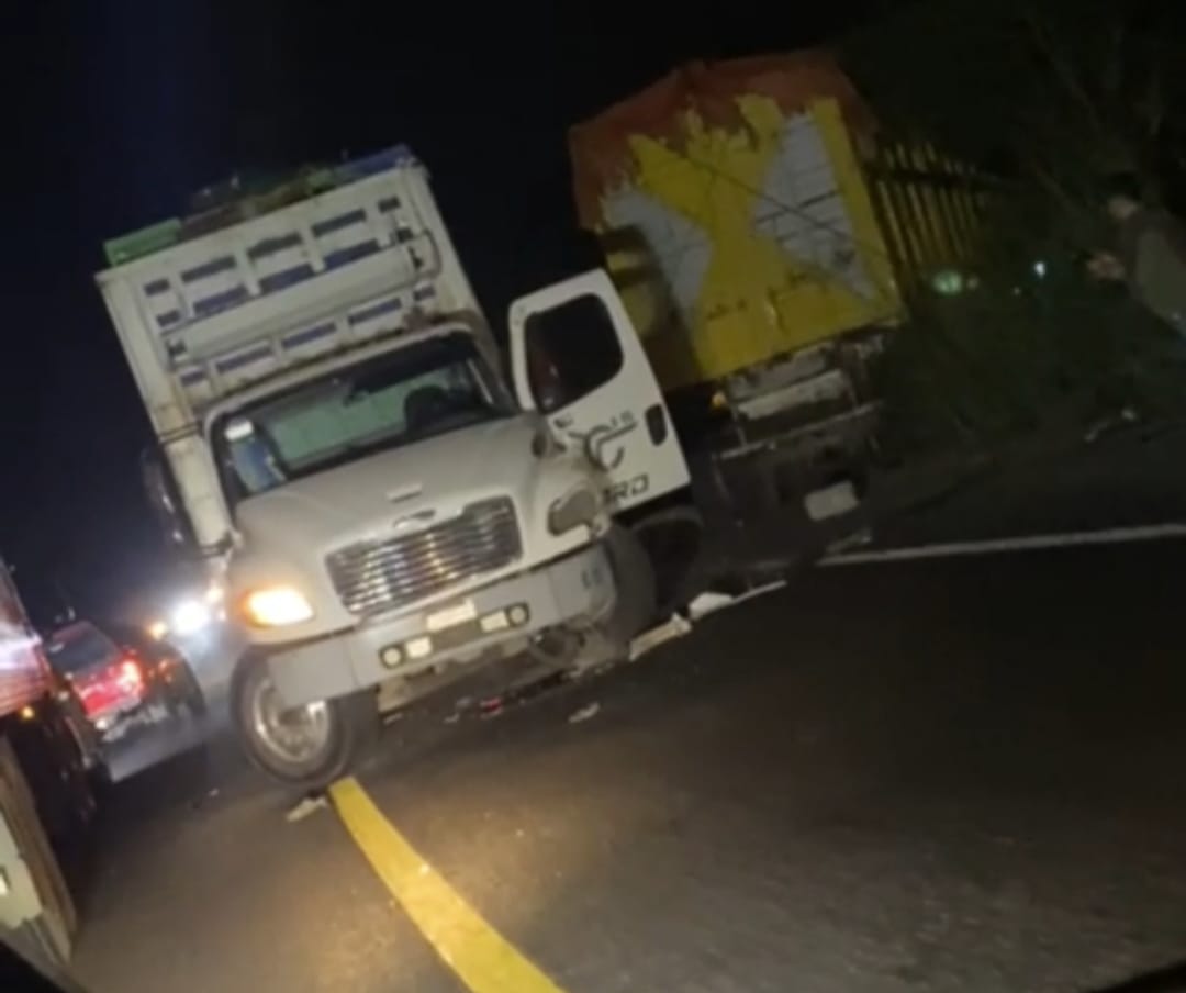 Familia de cinco personas que murió en accidente múltiple era de Tres Valles