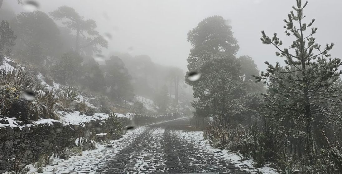Esperan caída de aguanieve en Cofre de Perote y Pico de Orizaba