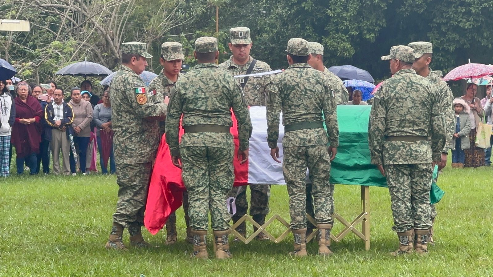 Dan último adios a José María, soldado fallecido en ataque armado en Tamaulipas