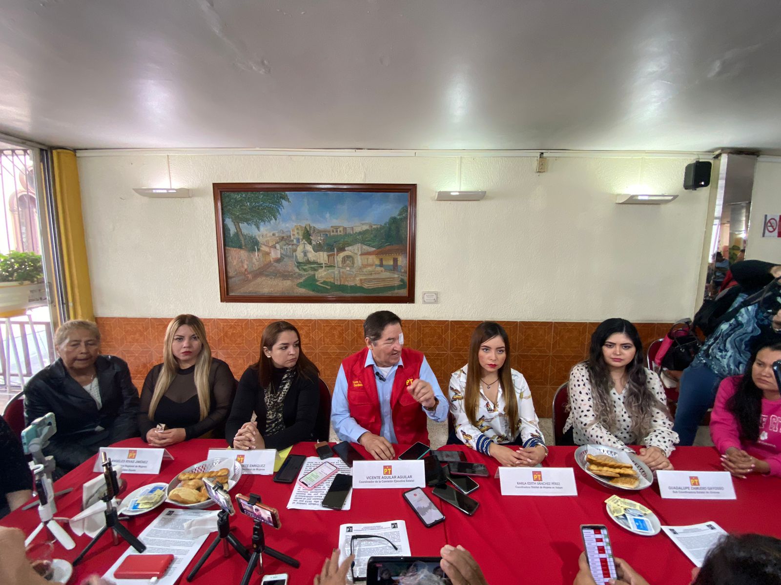 Partido del Trabajo busca encabezar 5 candidaturas de diputados locales en alianza