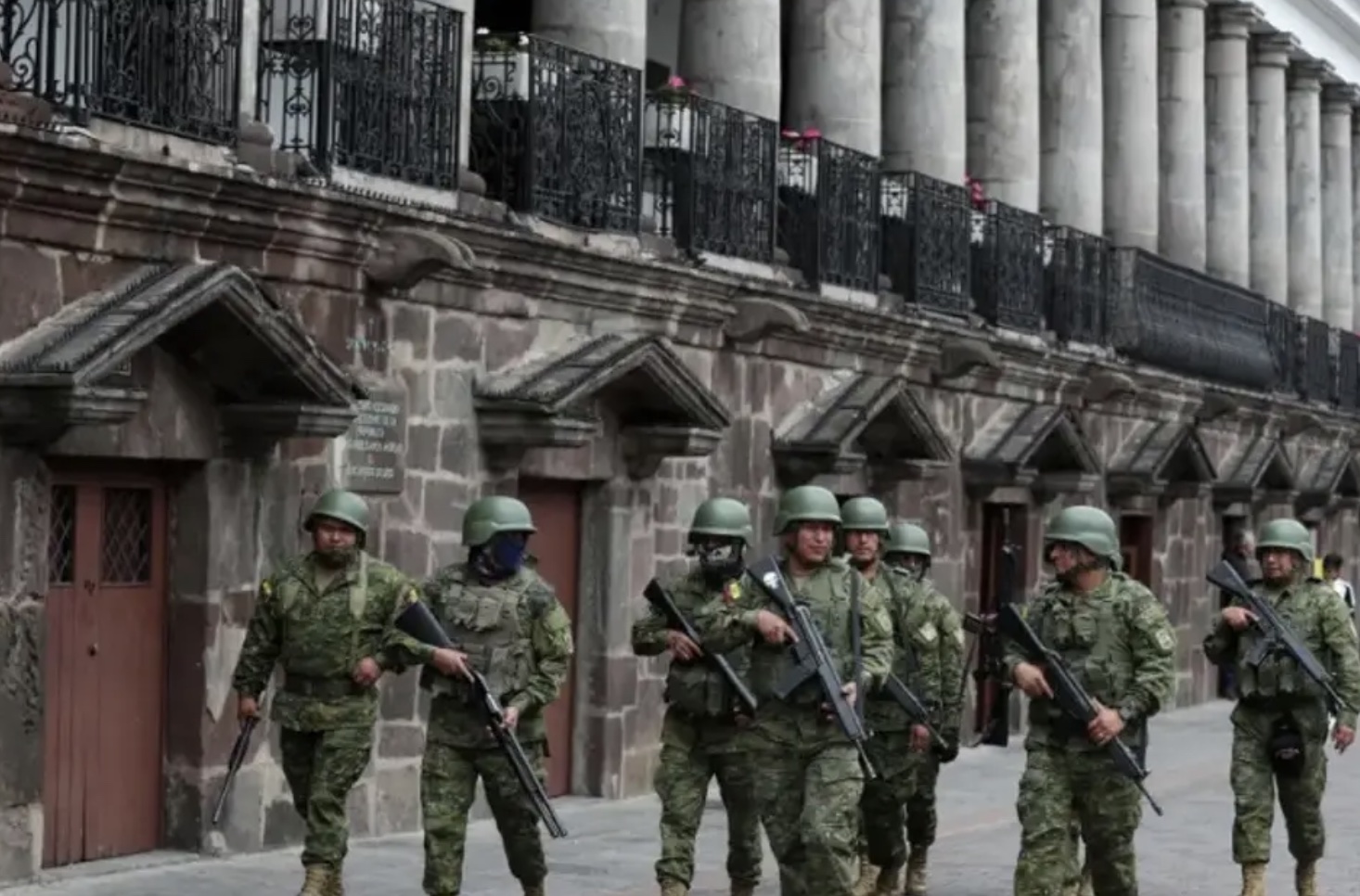 En Ecuador: 10 los muertos y 70 personas detenidas por hechos violentos