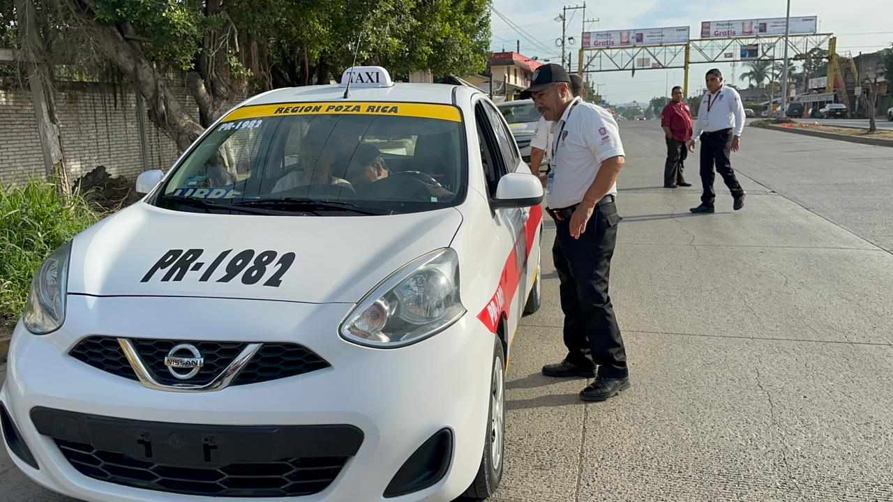 Falsifican documento para alterar tarifas de taxis entre Poza Rica y Tihuatlán