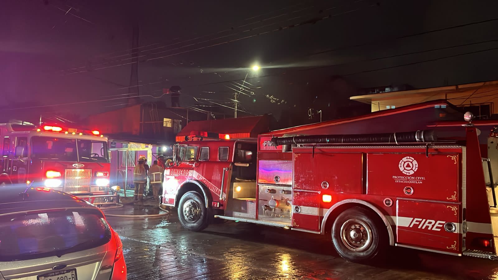 Se incendia casa en Unidad Habitacional de Orizaba