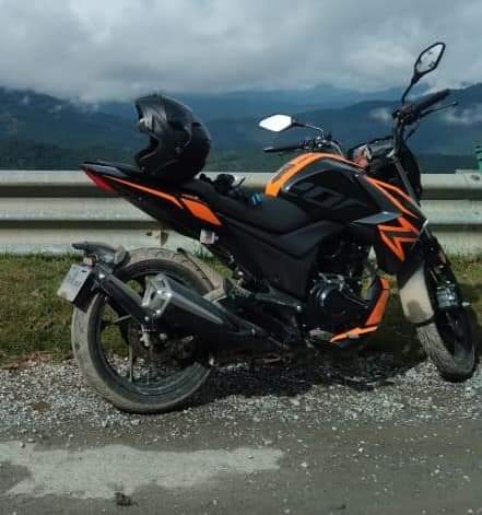 Roban motocicleta a campesino de Zongolica, pide apoyo para recuperarla