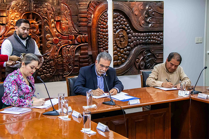 UV y SETSUV acordaron aumento del 4% al salario