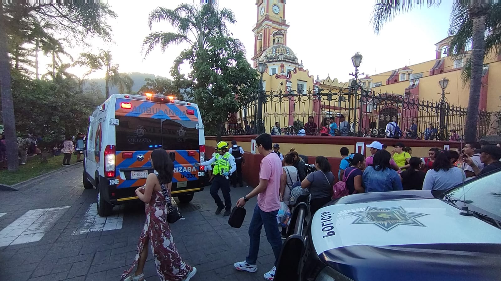 Grave hombre que se cayó en los baños públicos de la Catedral de Orizaba