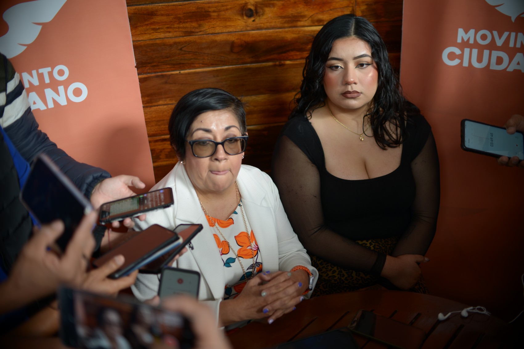 Ex jueza anunció sus aspiraciones y fue llamada a Pacho Viejo