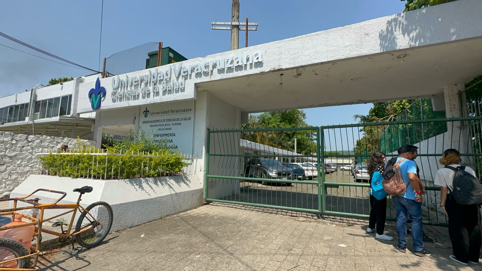 Rompen diálogo Fesapauv y UV, esperan intervención de la STPS