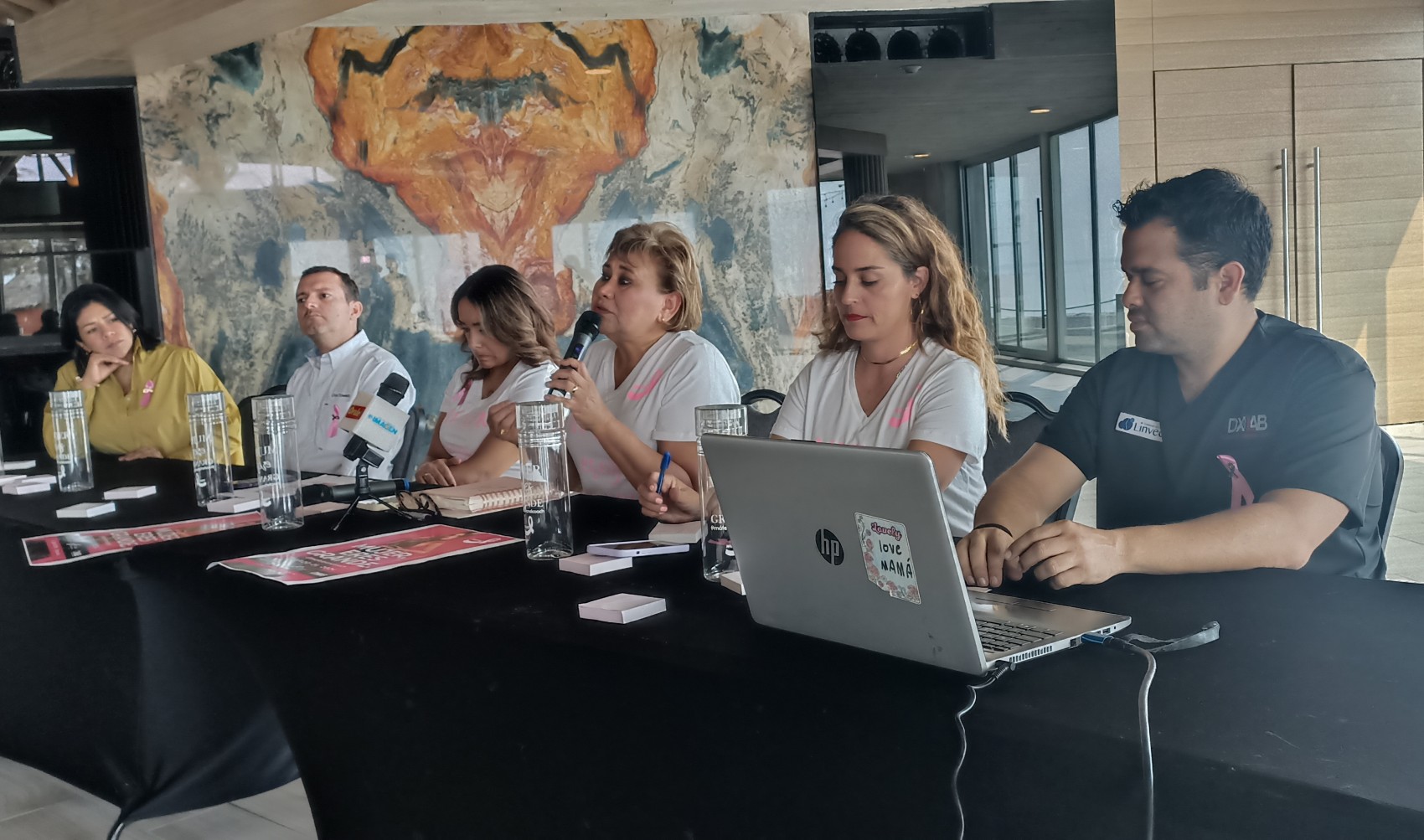 MUAC advierte sobre aumento de los casos de cáncer de mama en mujeres jóvenes