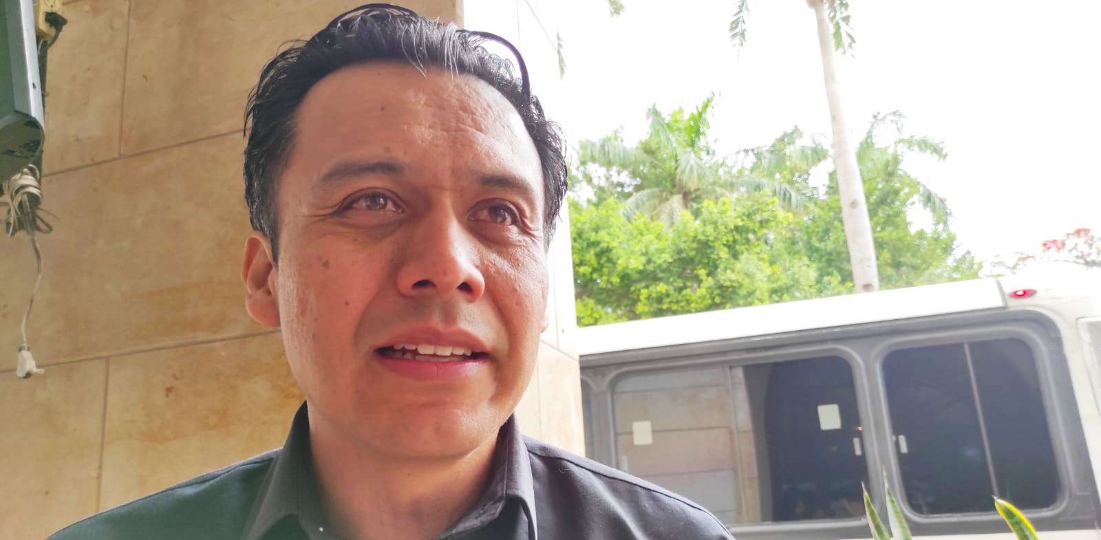 Resistencia a utilizar los nuevos libros de texto fue por cuestiones políticas: Max Arriaga