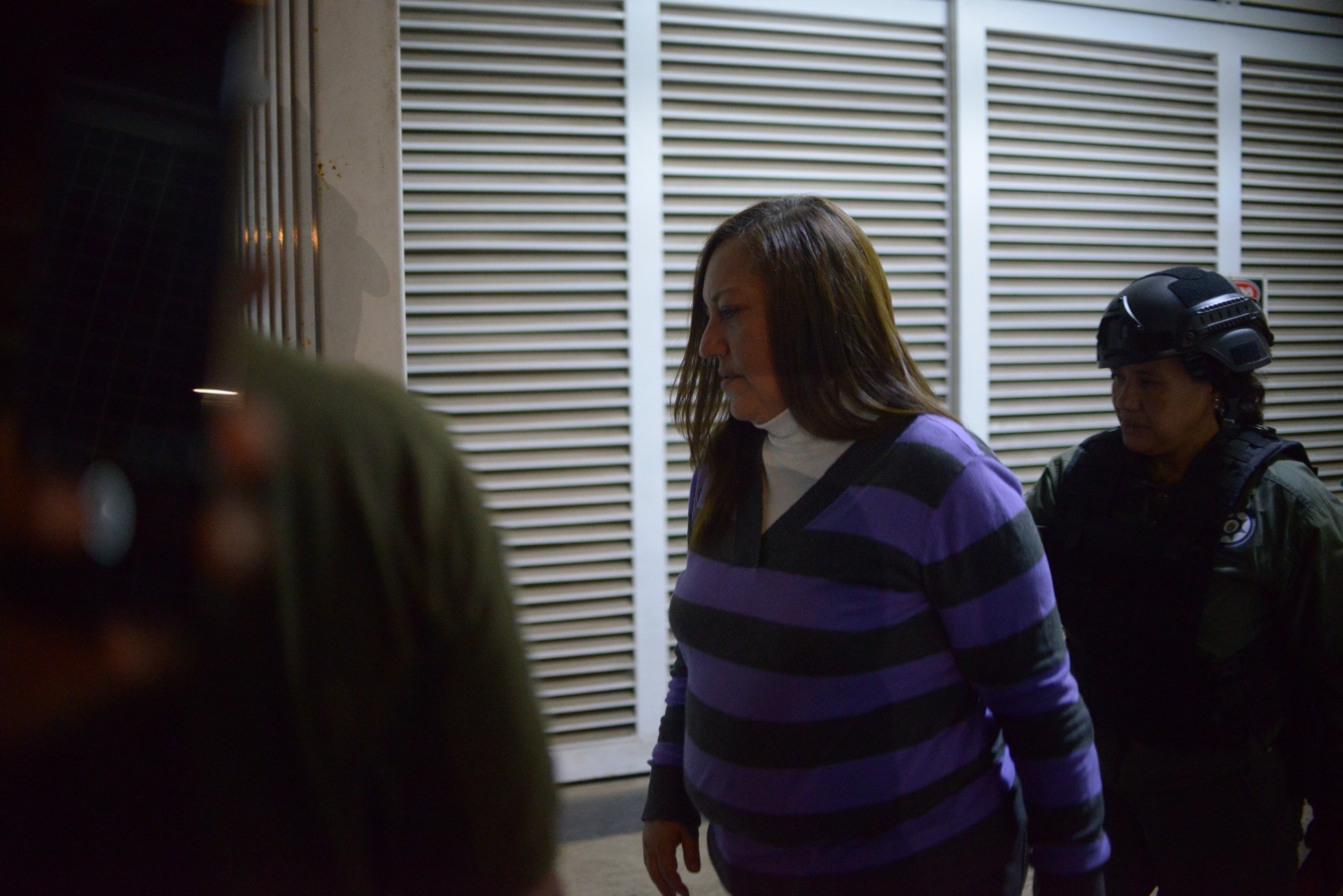 Quitan prisión domiciliaria a Yolli N,  ex comisionada del IVAI