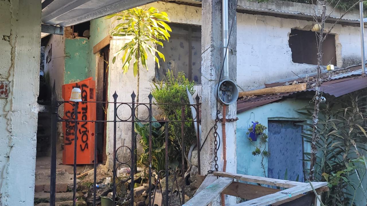 Mujer es asesinada por su pareja en el barrio de El Dique
