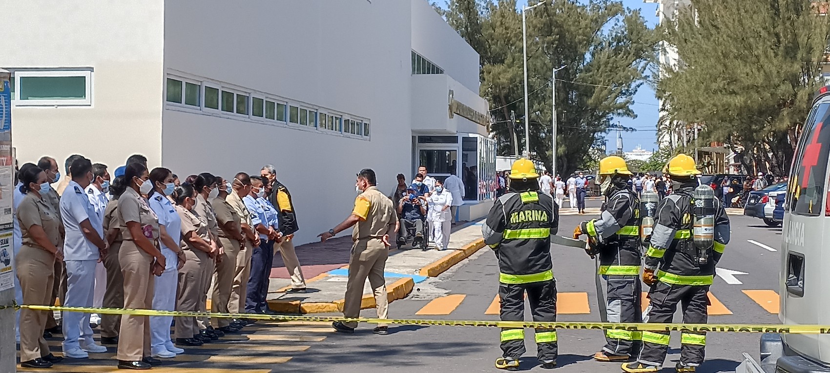 Realizan simulacro de incendio en el Hospital Naval de Veracruz