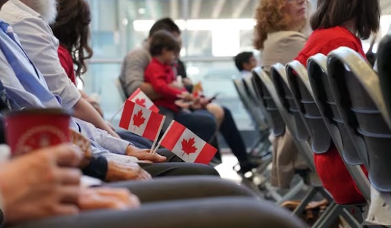 Migrantes abandonan 70 % de solicitudes de trabajo en Canadá ante temor de un fraude