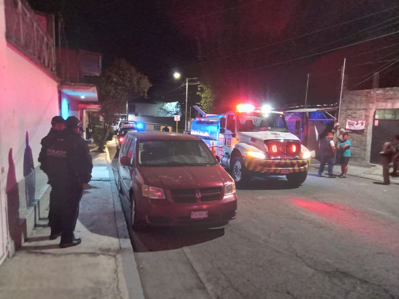 Un lesionado deja incendio de vivienda en Orizaba