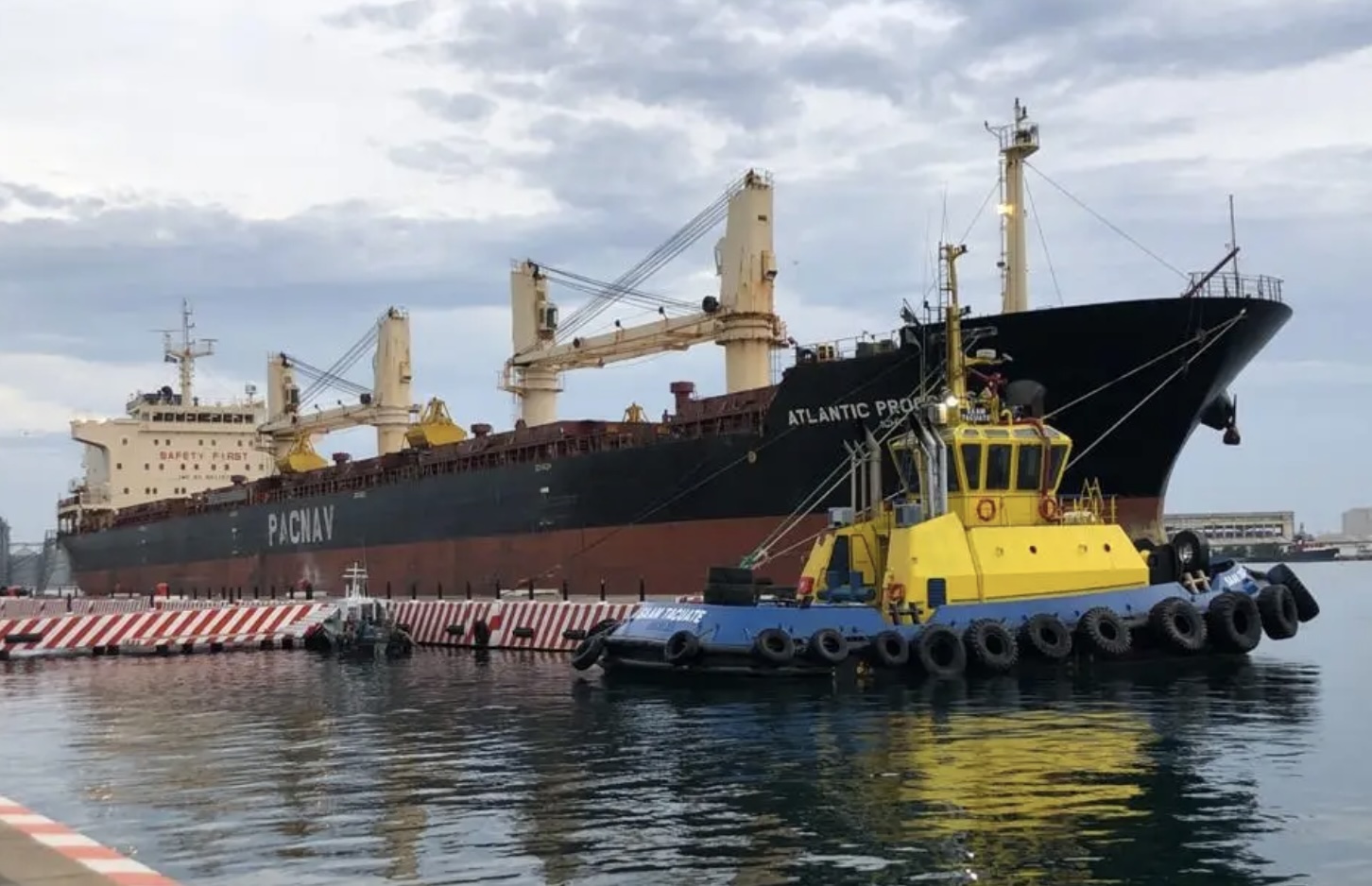 Cierran en su totalidad el Puerto de Veracruz por evento de norte