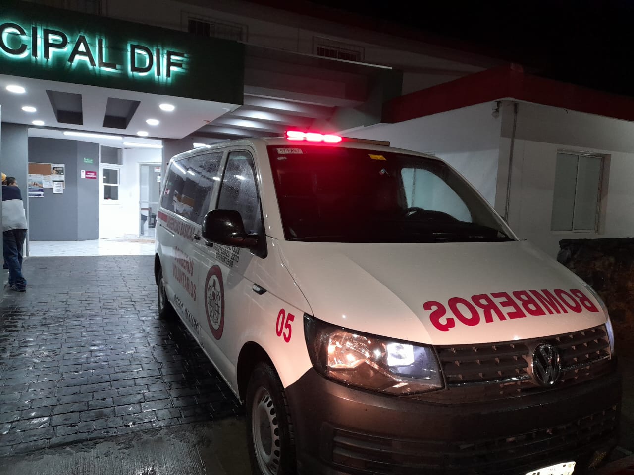 Dos mujeres heridas de bala en riña en la zona de bares de Cuitláhuac