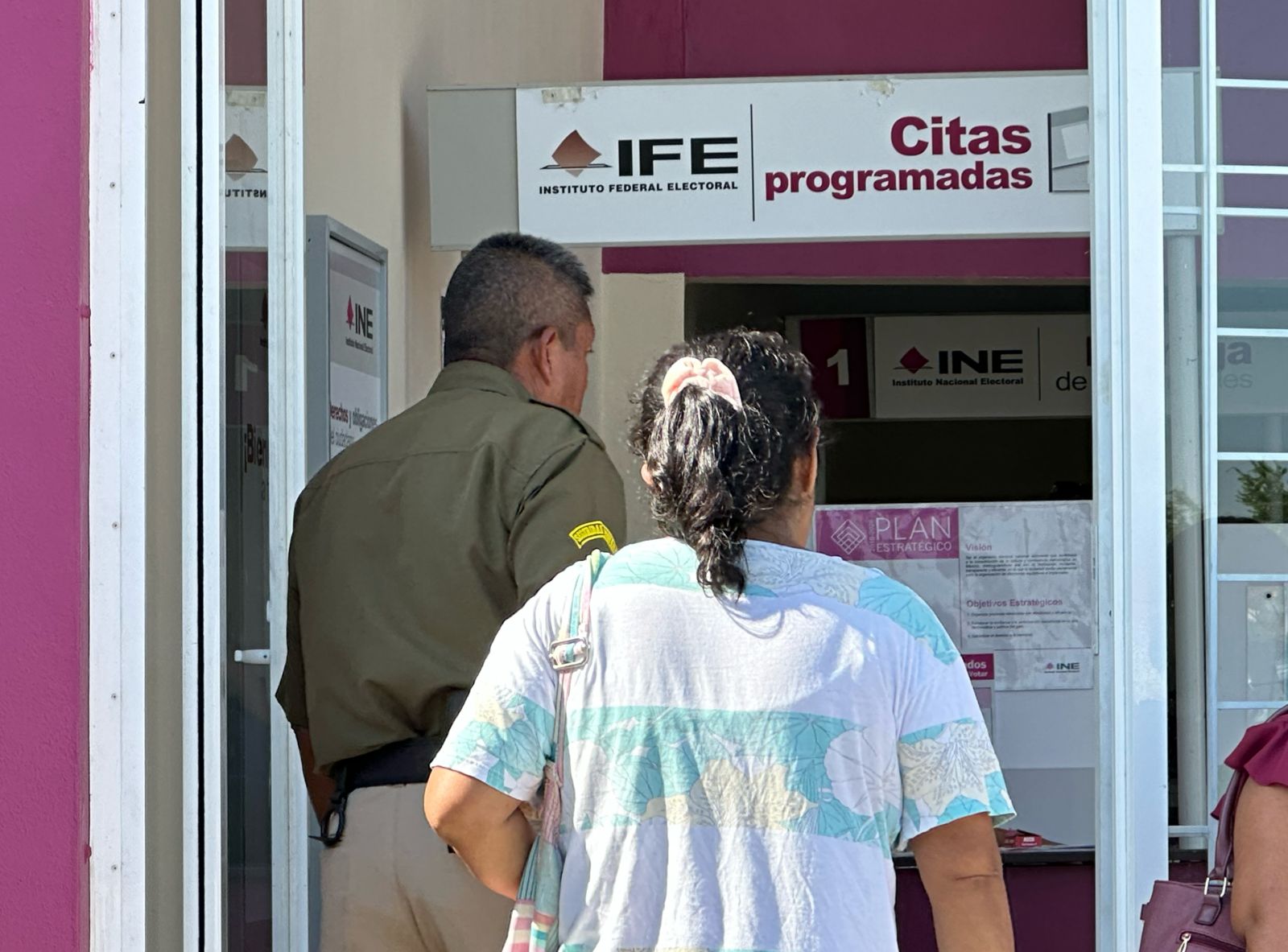 El 14 de marzo fecha límite para recoger credenciales del INE